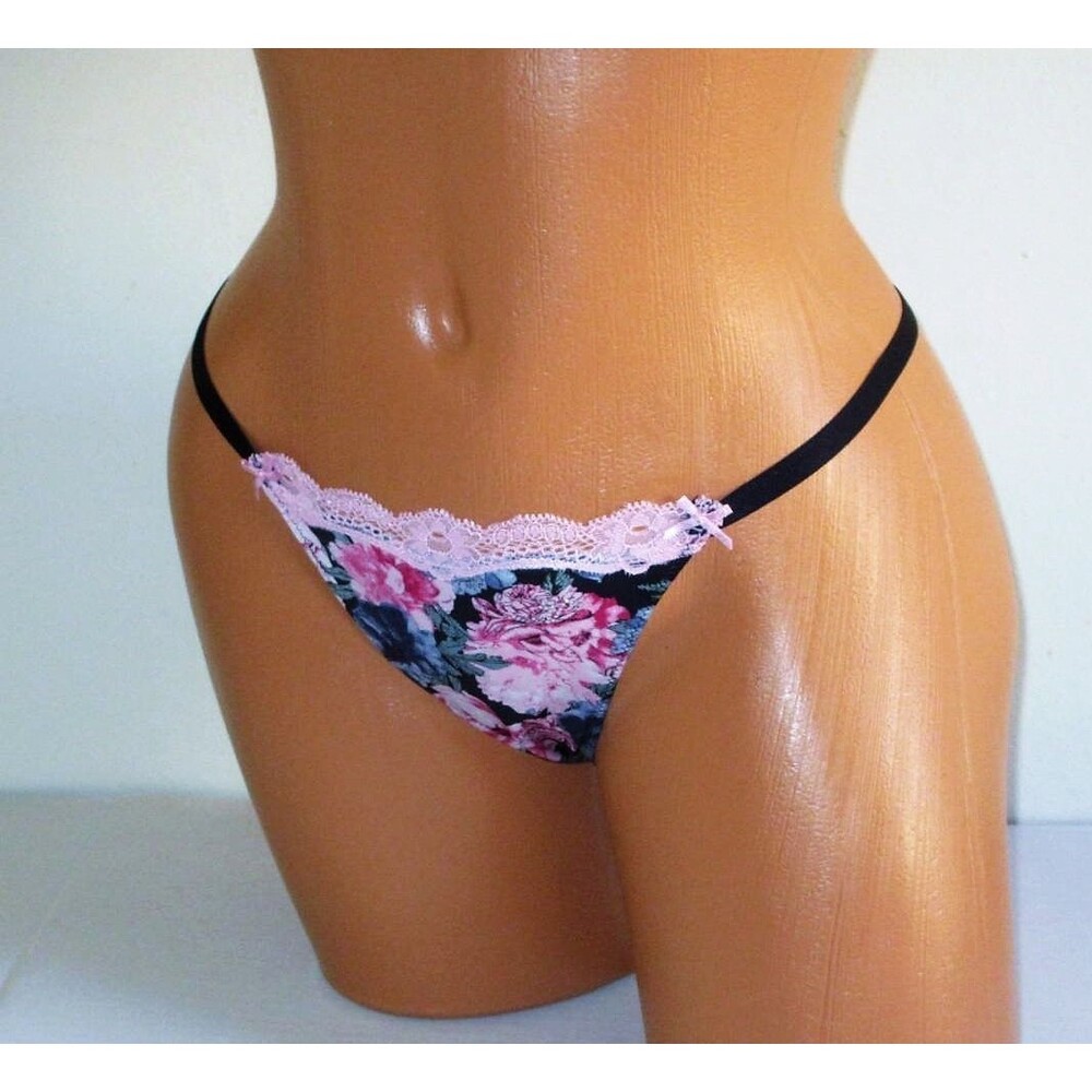VICTORIA SECRET Dream Angels V-String Thong Panty Rhinestone "V" Second Skin XS